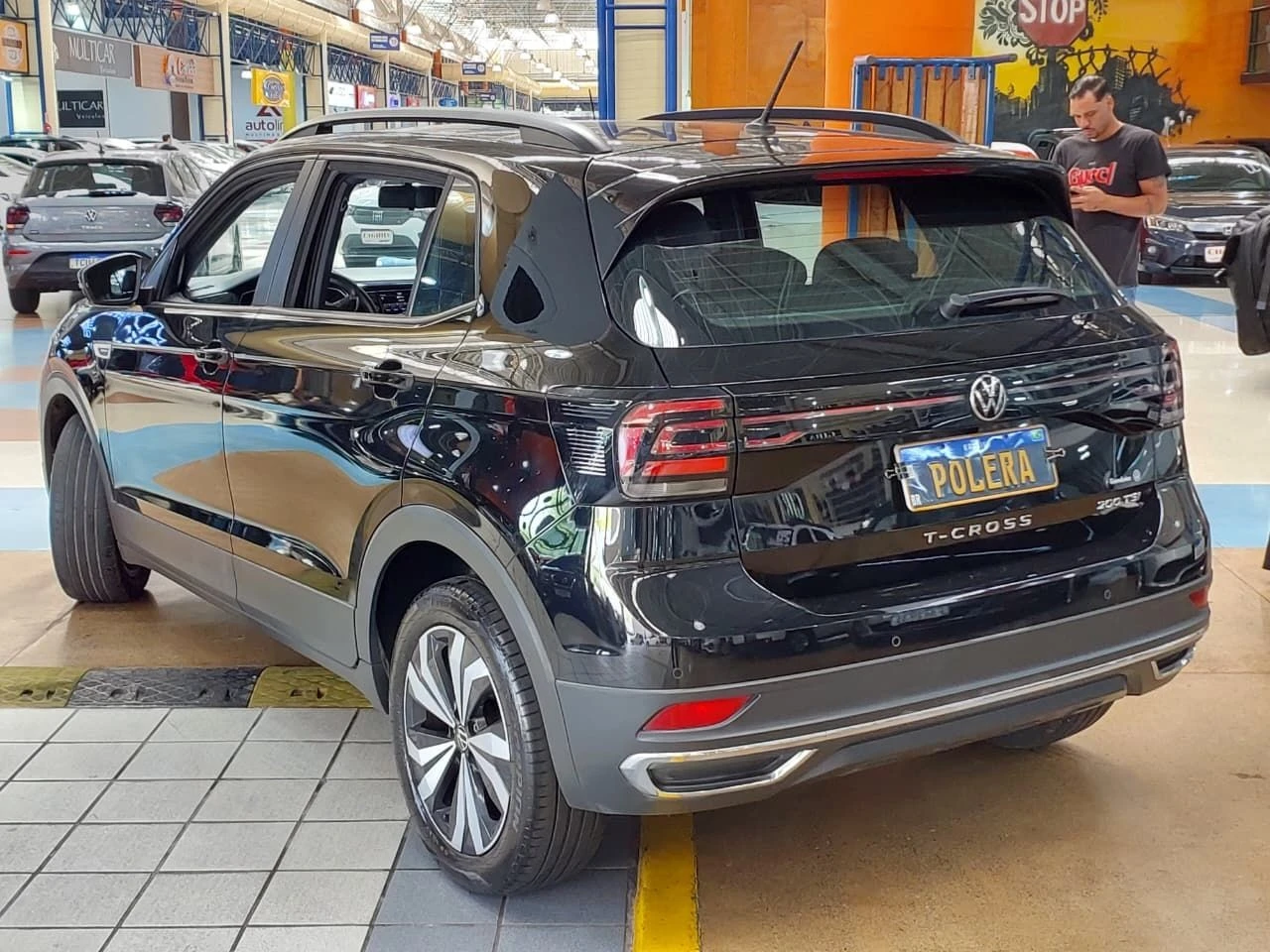 VOLKSWAGEN T-CROSS