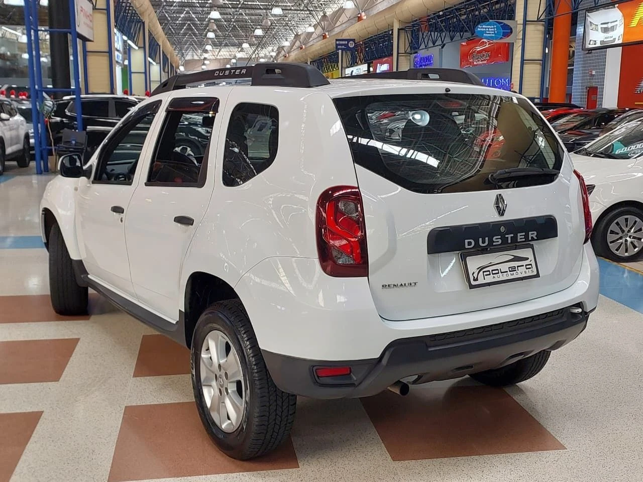 RENAULT DUSTER