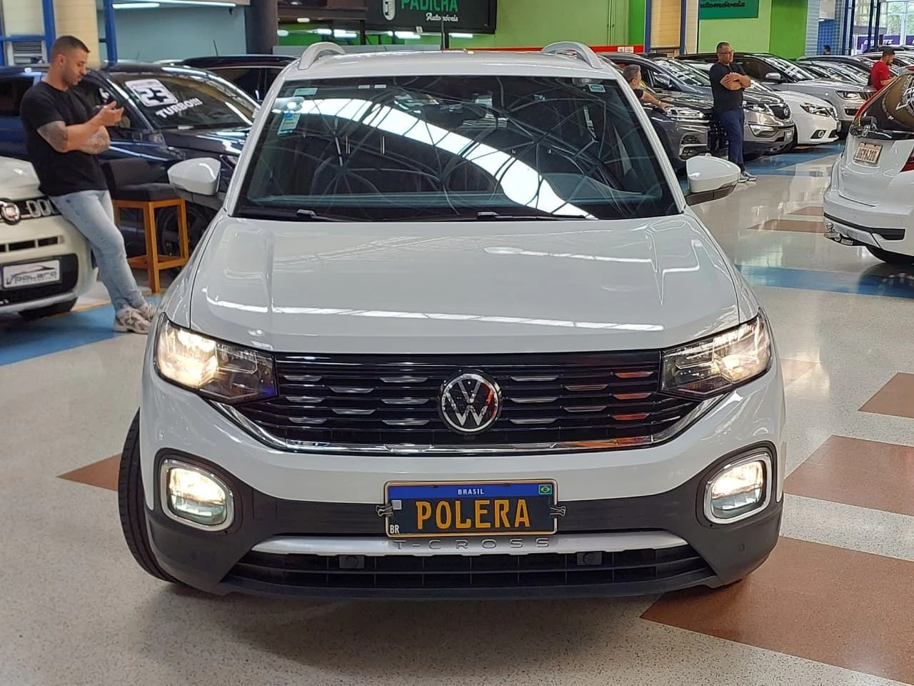 VOLKSWAGEN T-CROSS