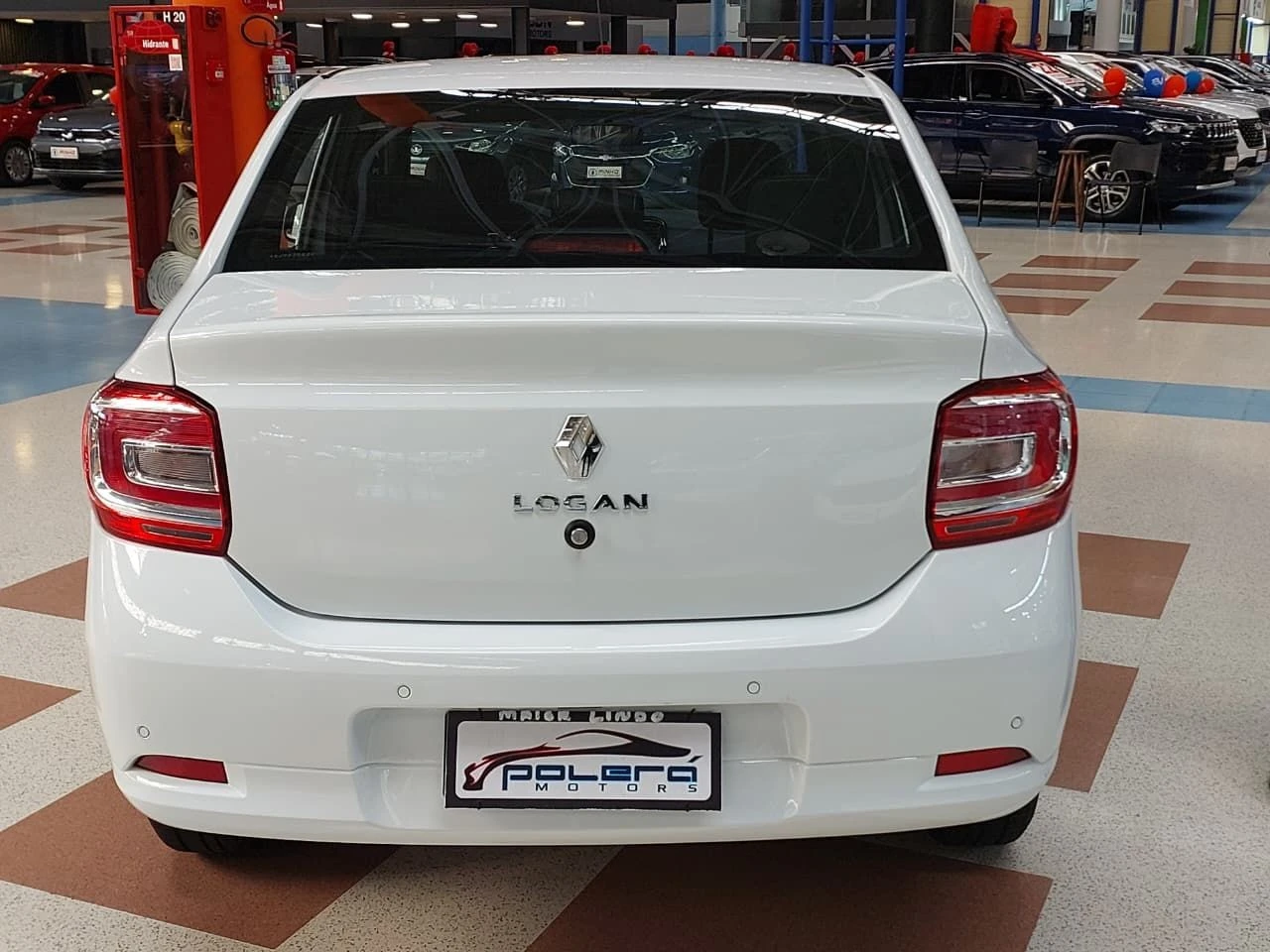 RENAULT LOGAN