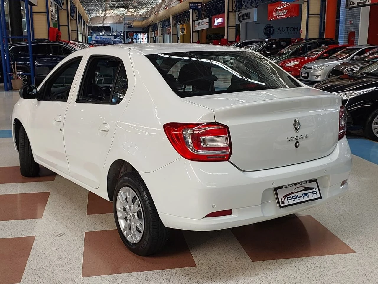 RENAULT LOGAN