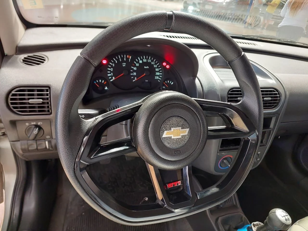 CHEVROLET CORSA