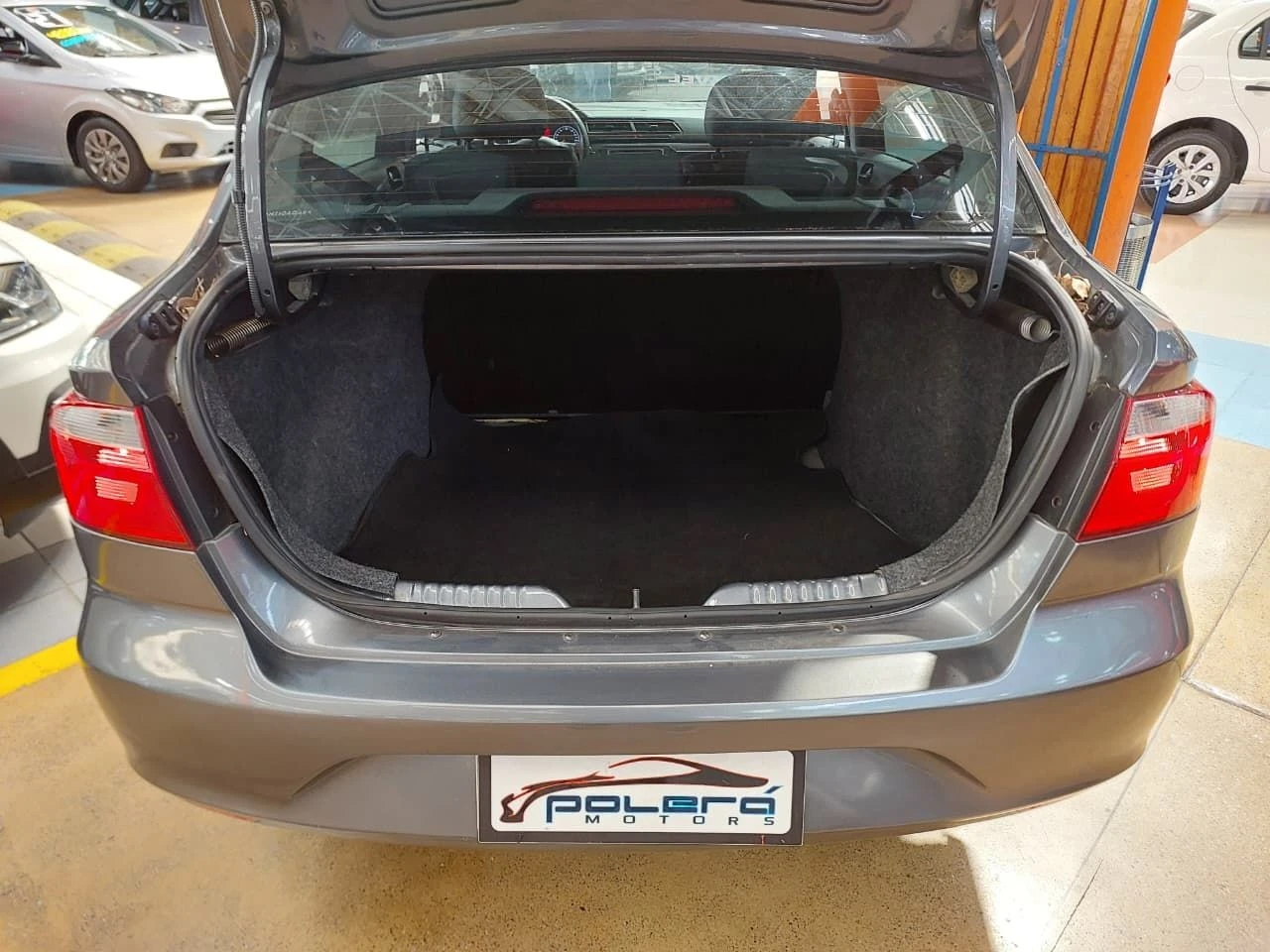 VOLKSWAGEN VOYAGE