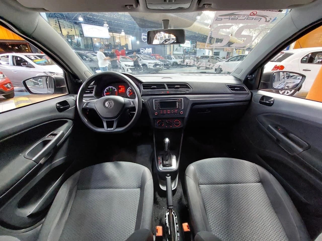 VOLKSWAGEN VOYAGE