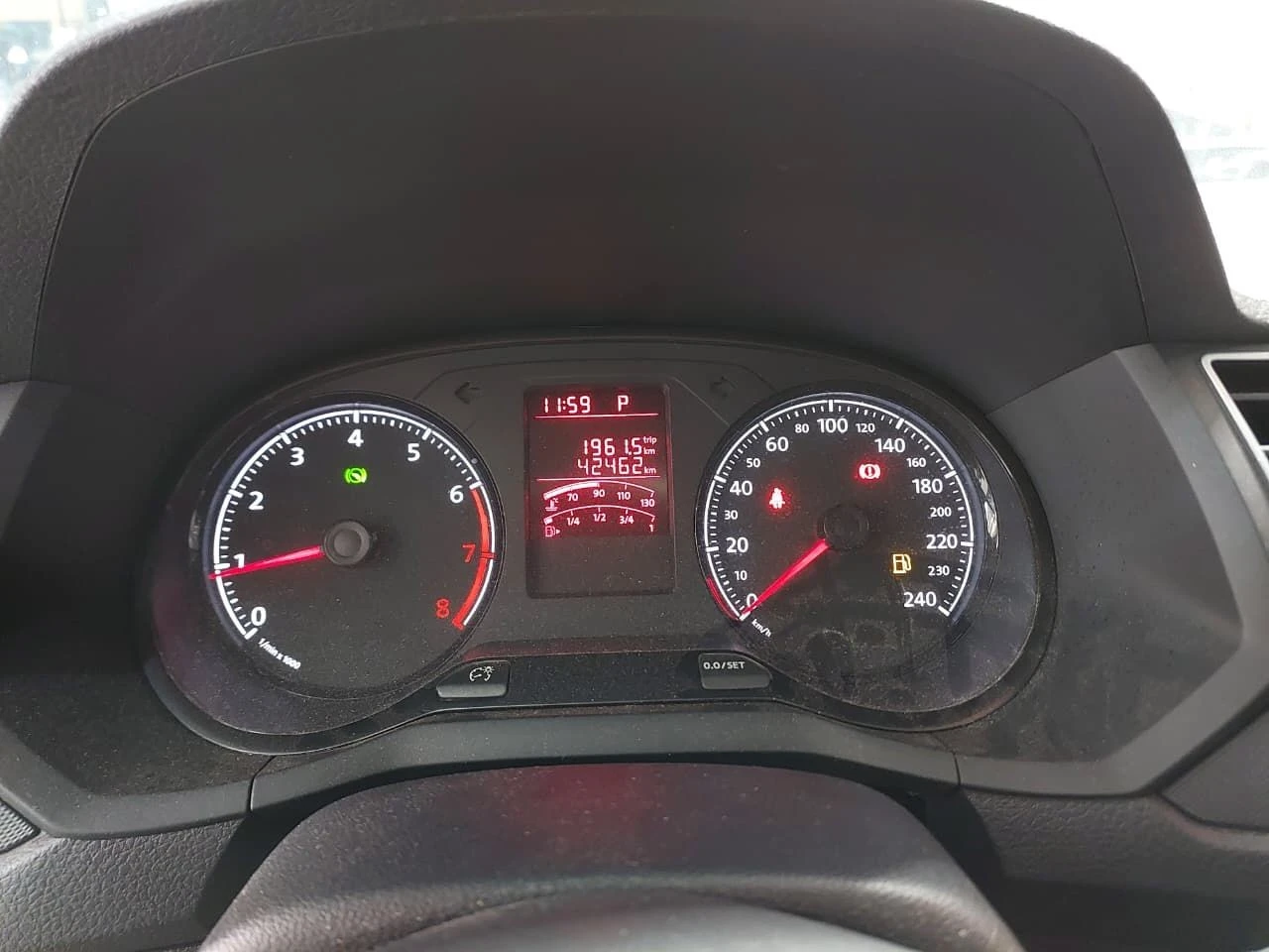 VOLKSWAGEN VOYAGE