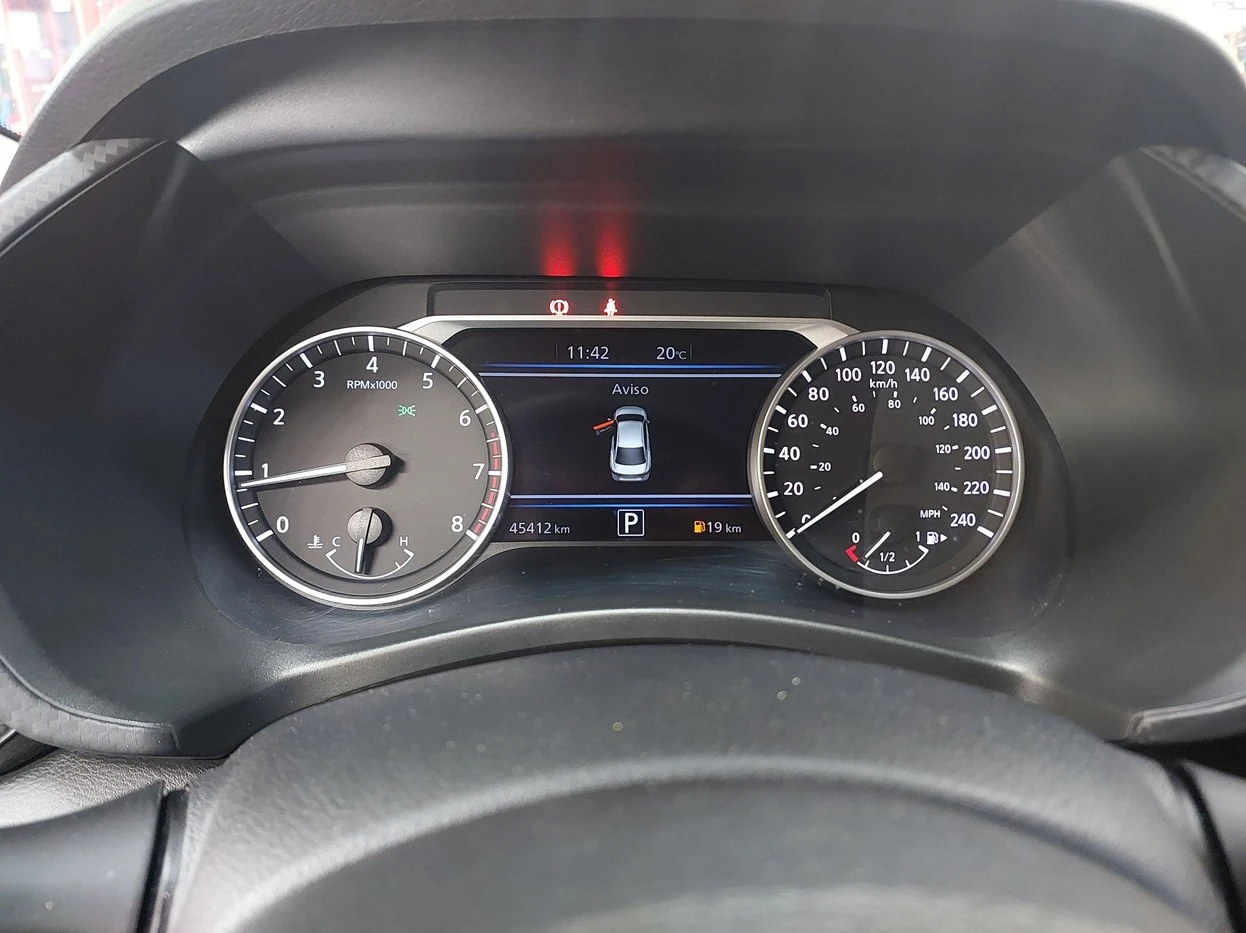 NISSAN SENTRA
