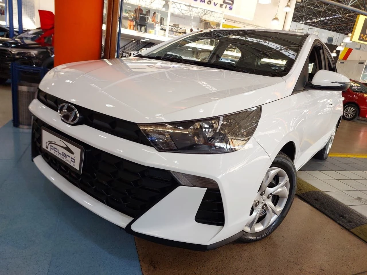 HYUNDAI HB20