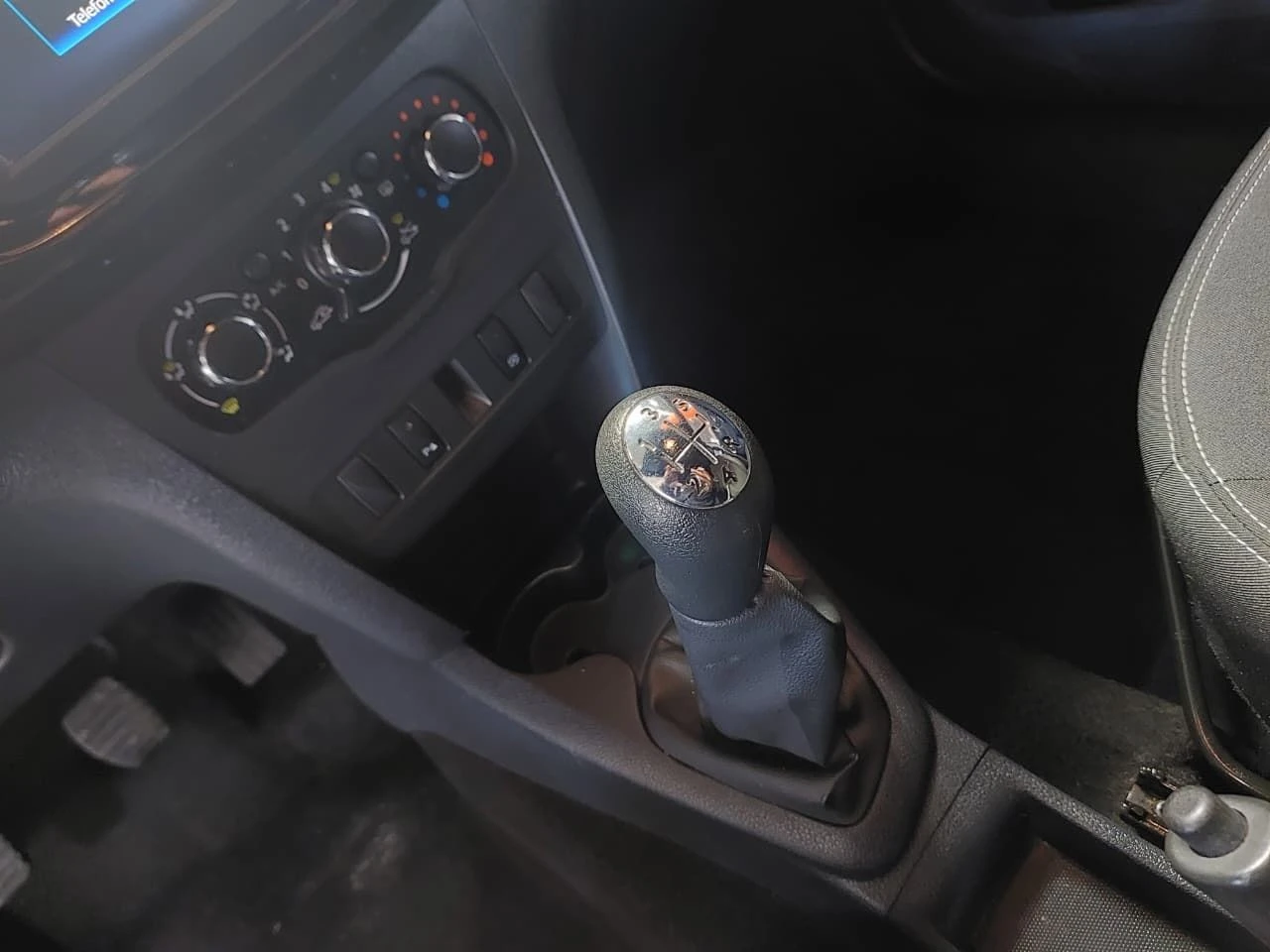RENAULT SANDERO