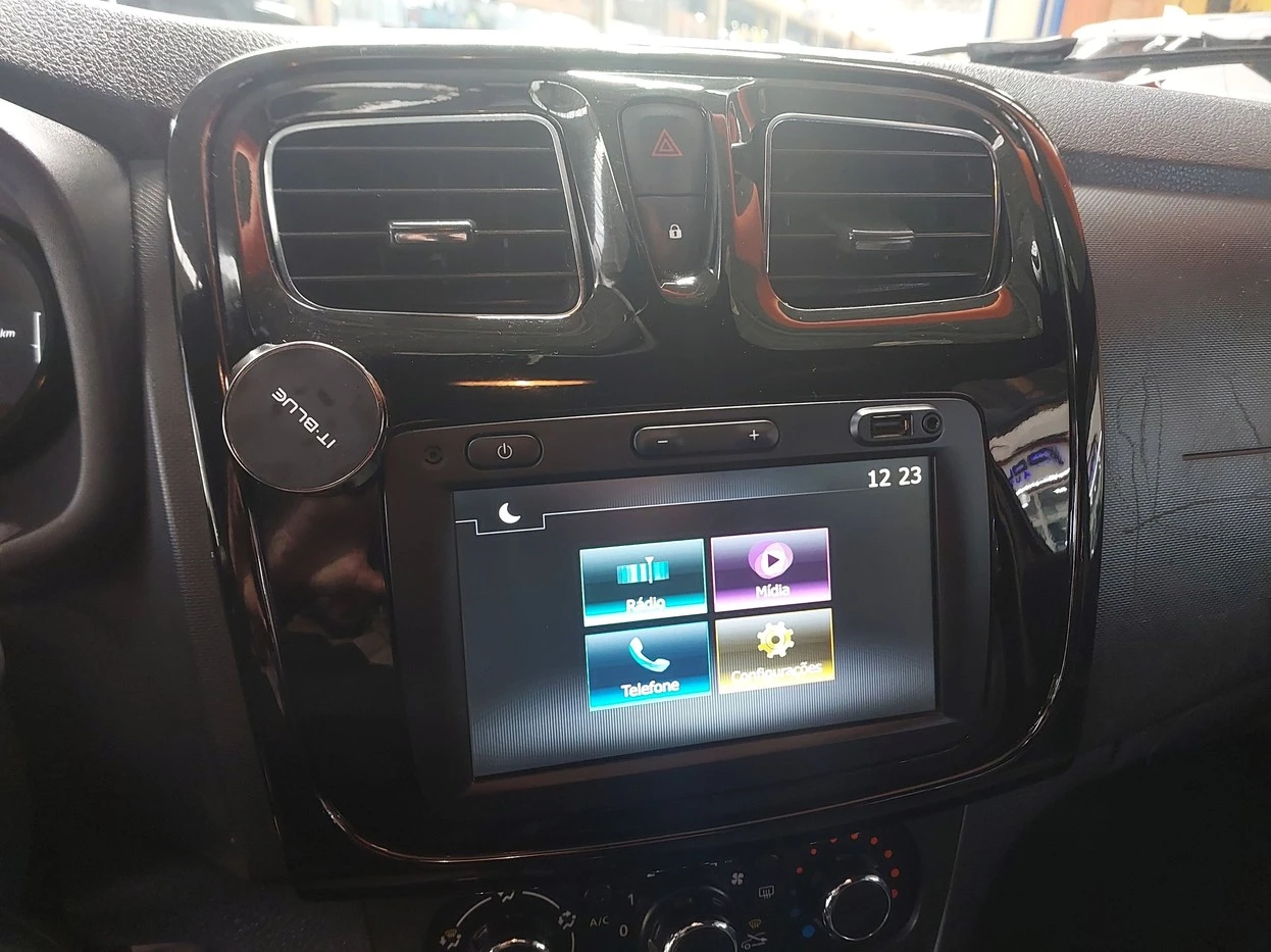 RENAULT SANDERO