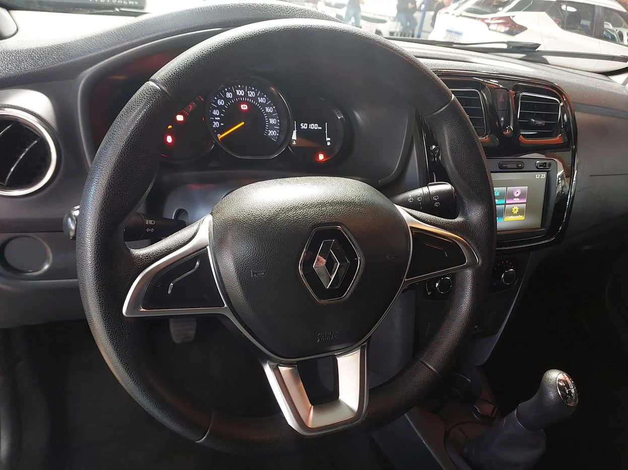 RENAULT SANDERO