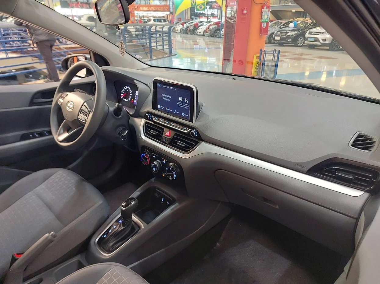 HYUNDAI HB20S