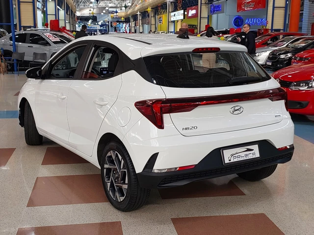 HYUNDAI HB20