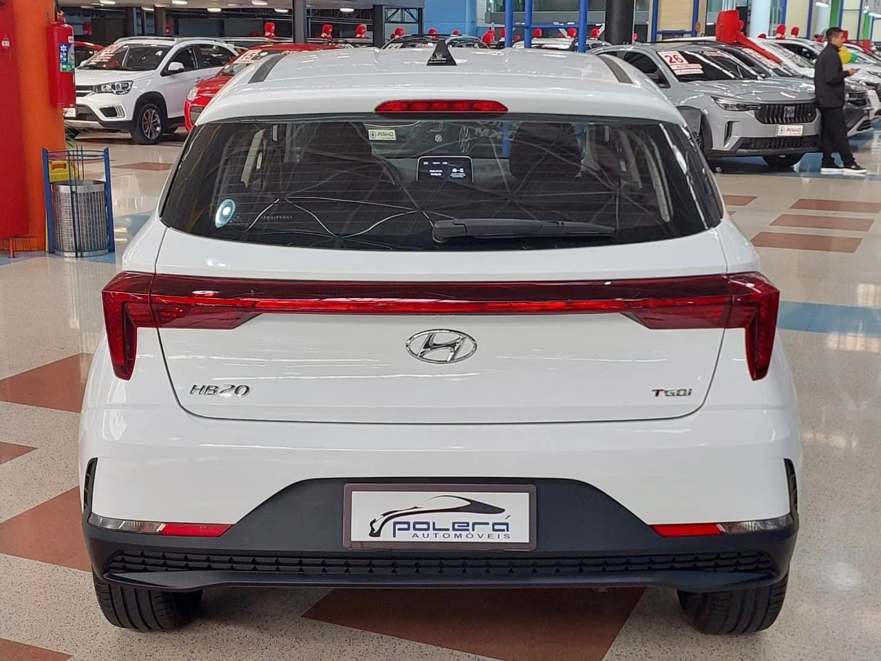 HYUNDAI HB20