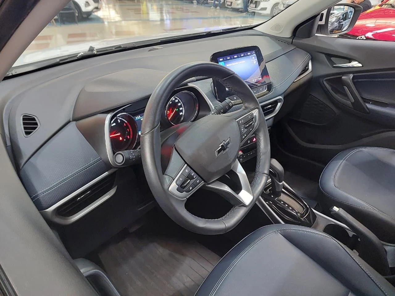 CHEVROLET TRACKER