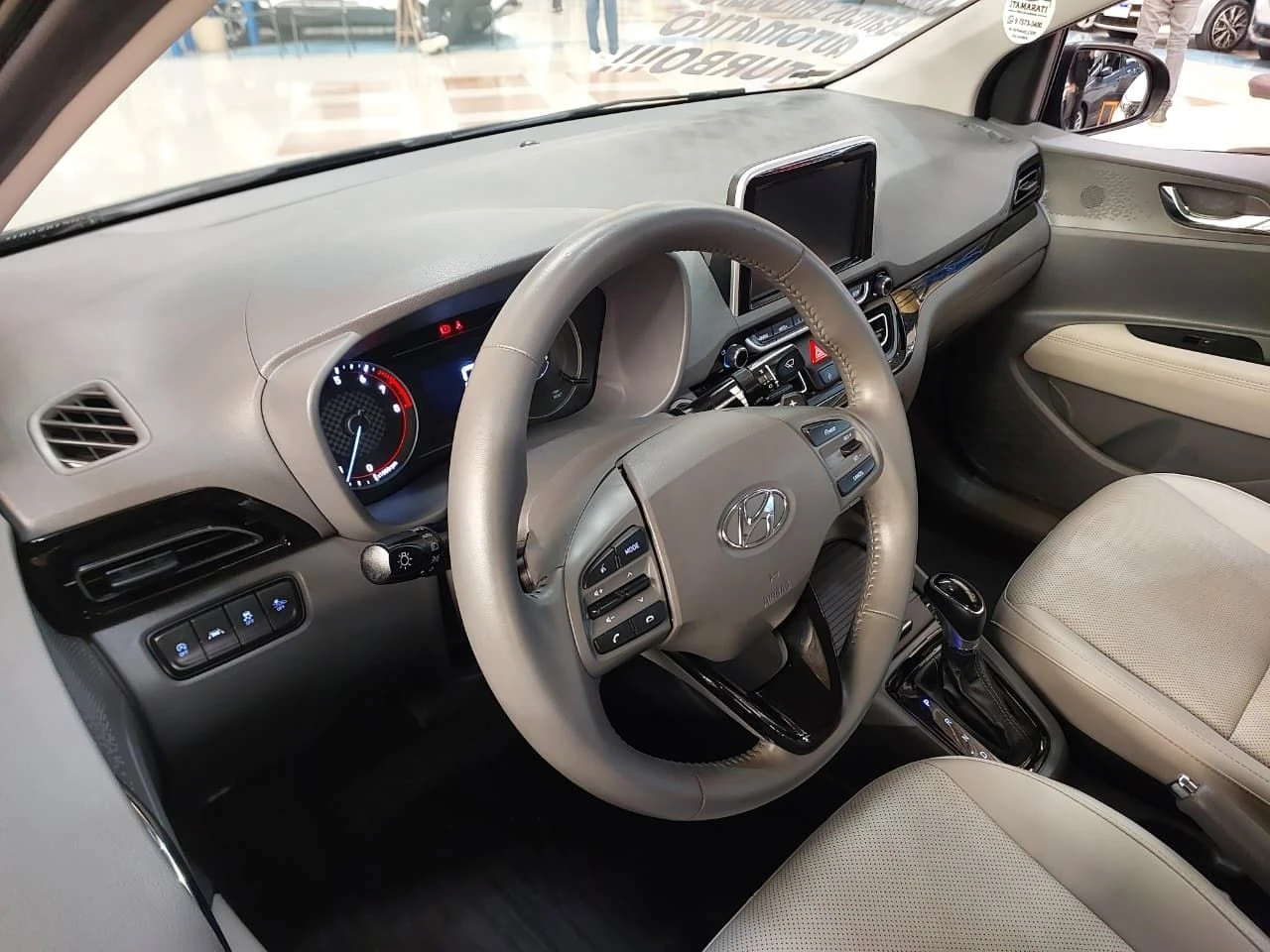 HYUNDAI HB20S
