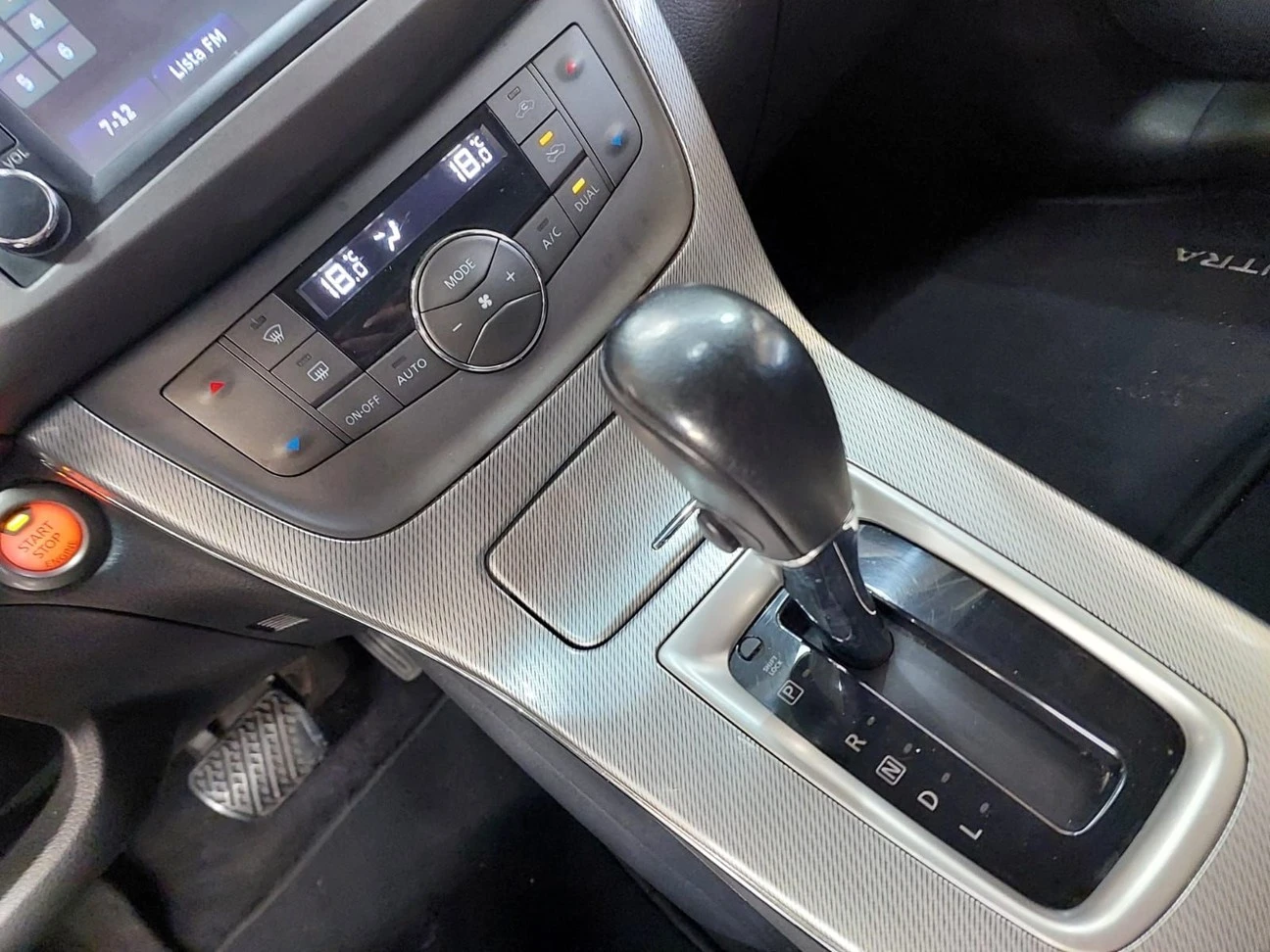 NISSAN SENTRA