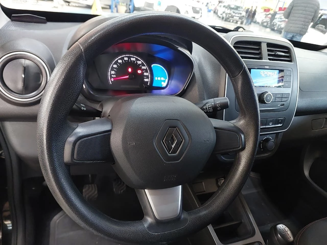 RENAULT KWID