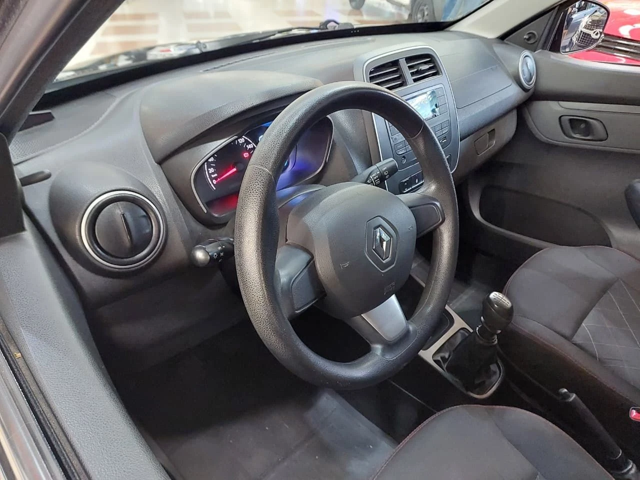 RENAULT KWID