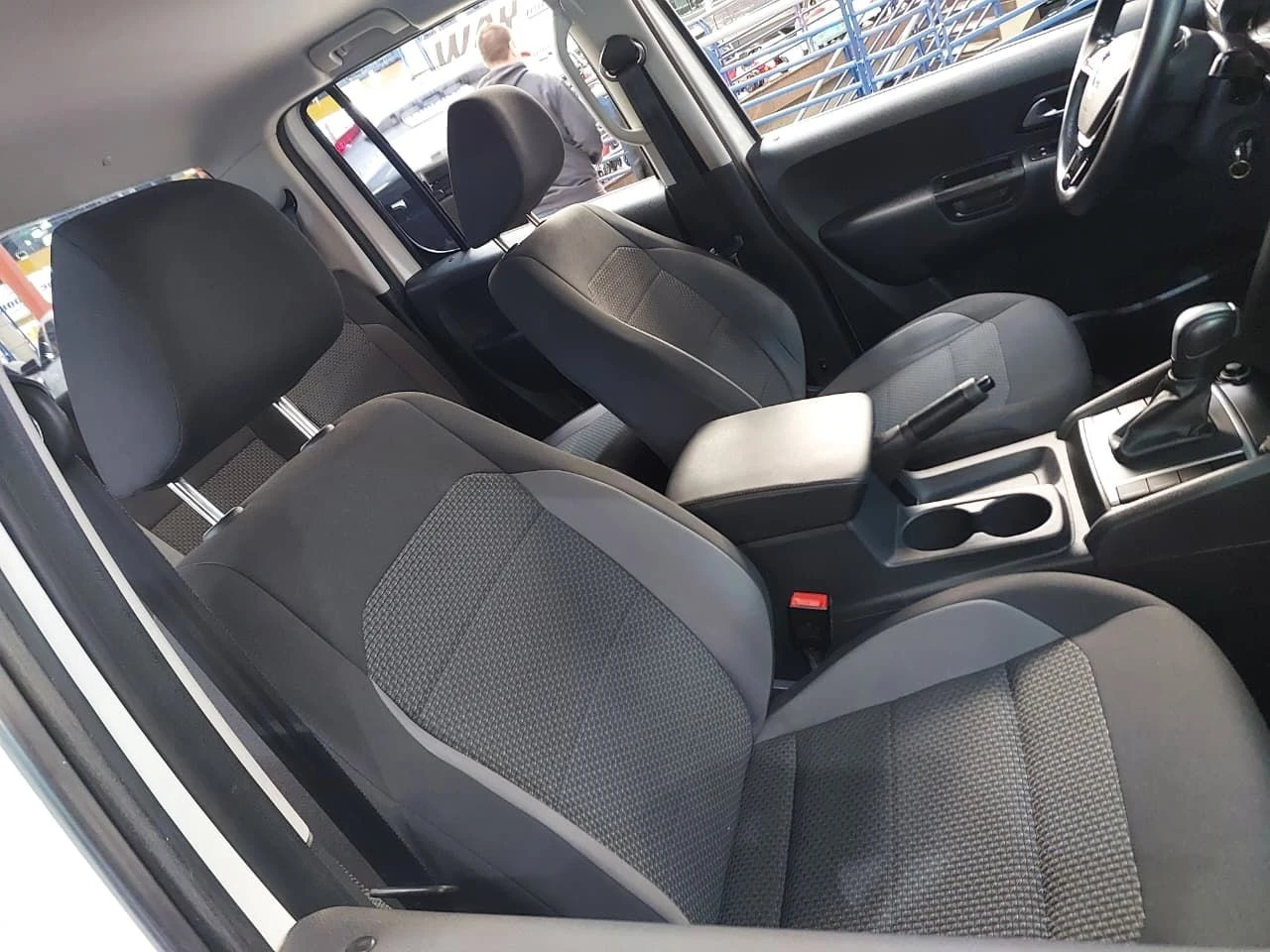 VOLKSWAGEN AMAROK