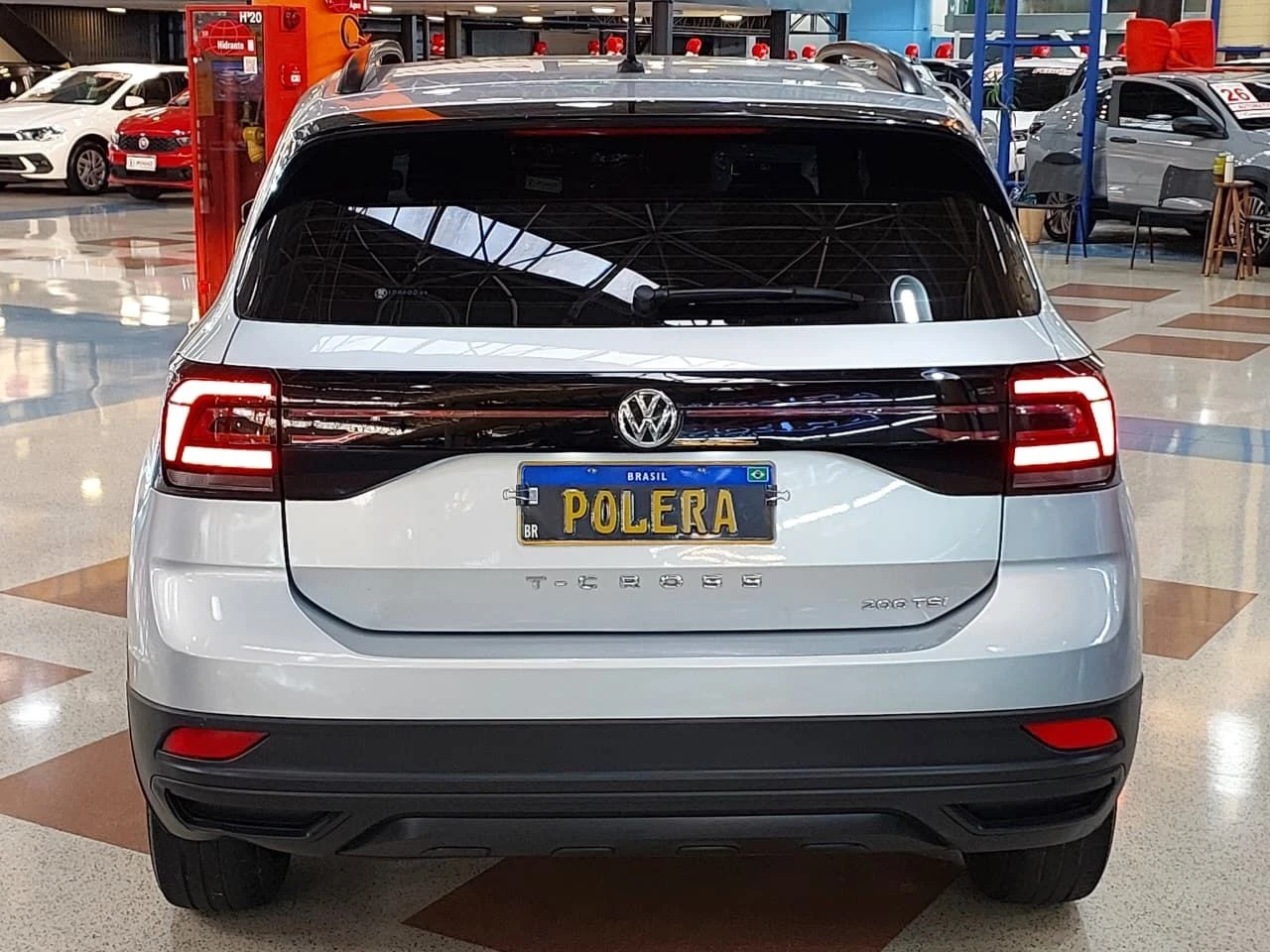 VOLKSWAGEN T-CROSS