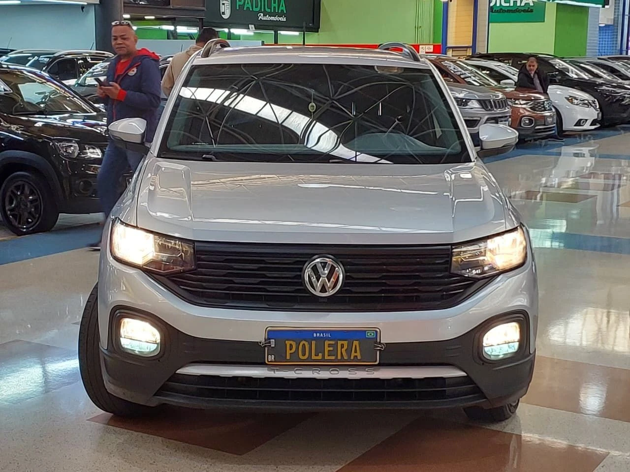 VOLKSWAGEN T-CROSS
