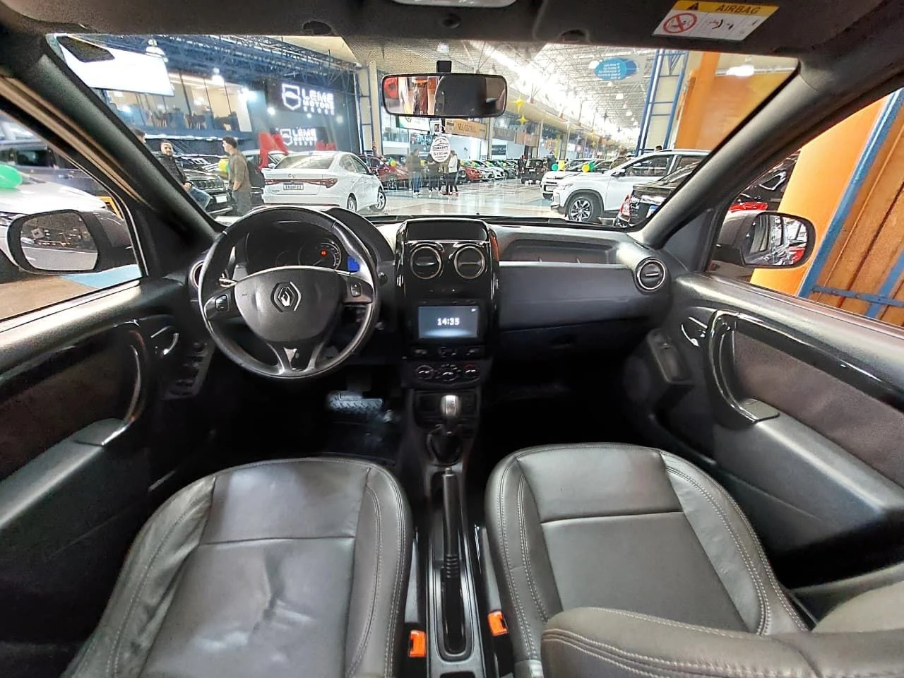 RENAULT DUSTER