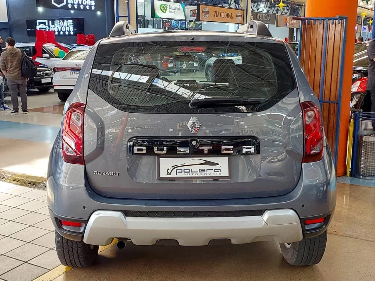 RENAULT DUSTER