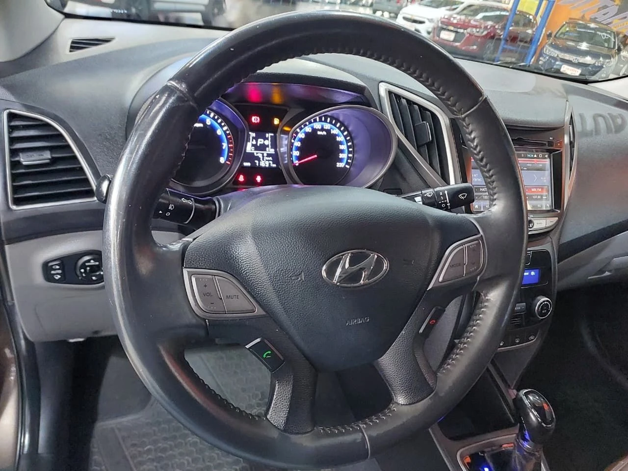 HYUNDAI HB20S