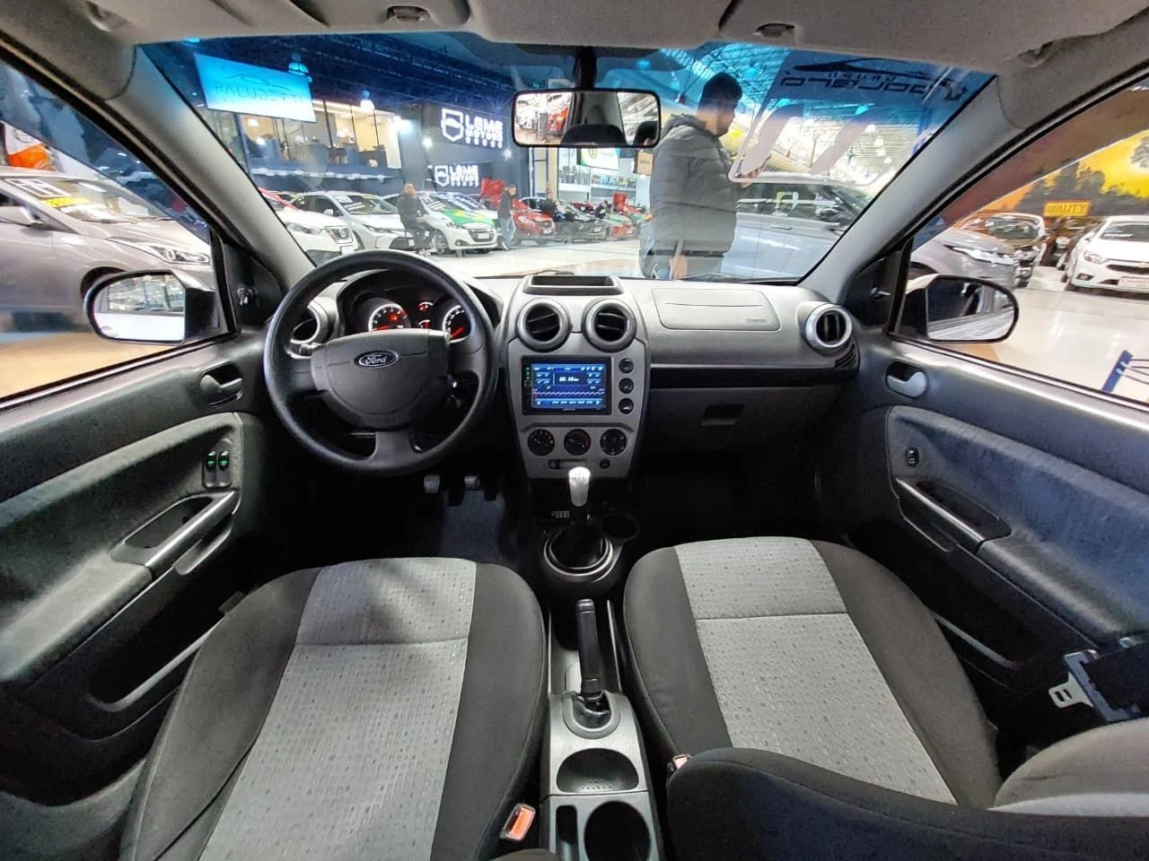 FORD FIESTA