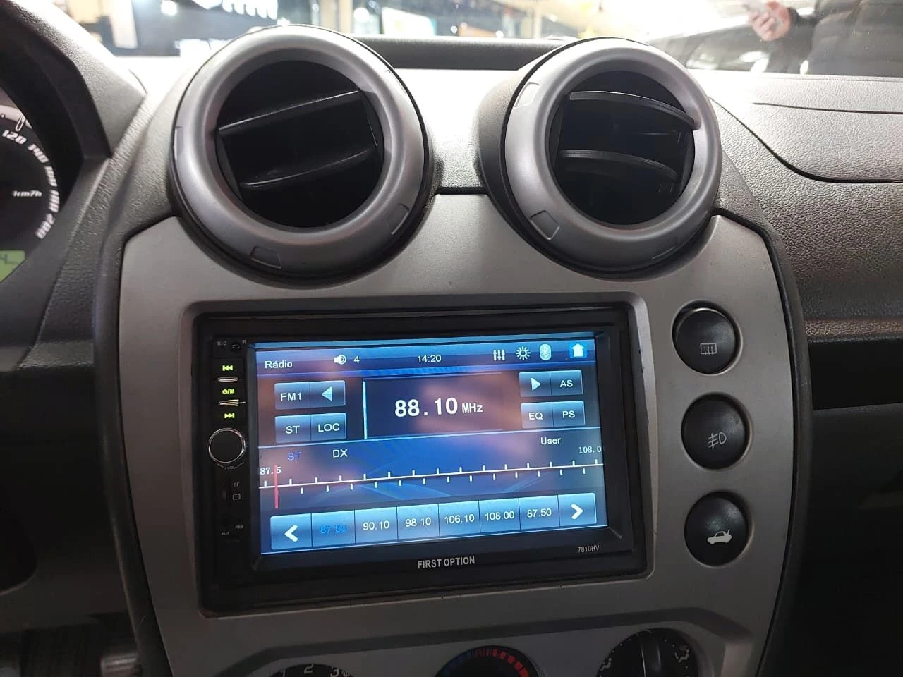FORD FIESTA