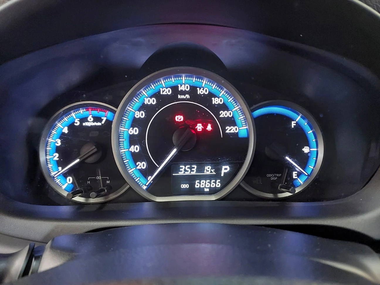 TOYOTA YARIS