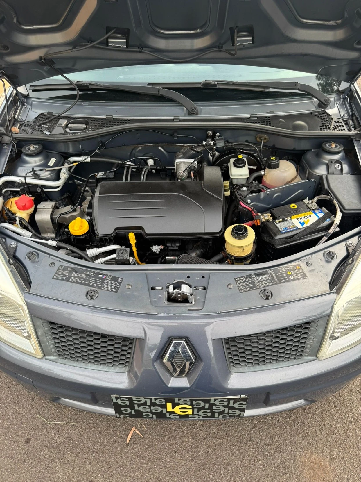 RENAULT SANDERO