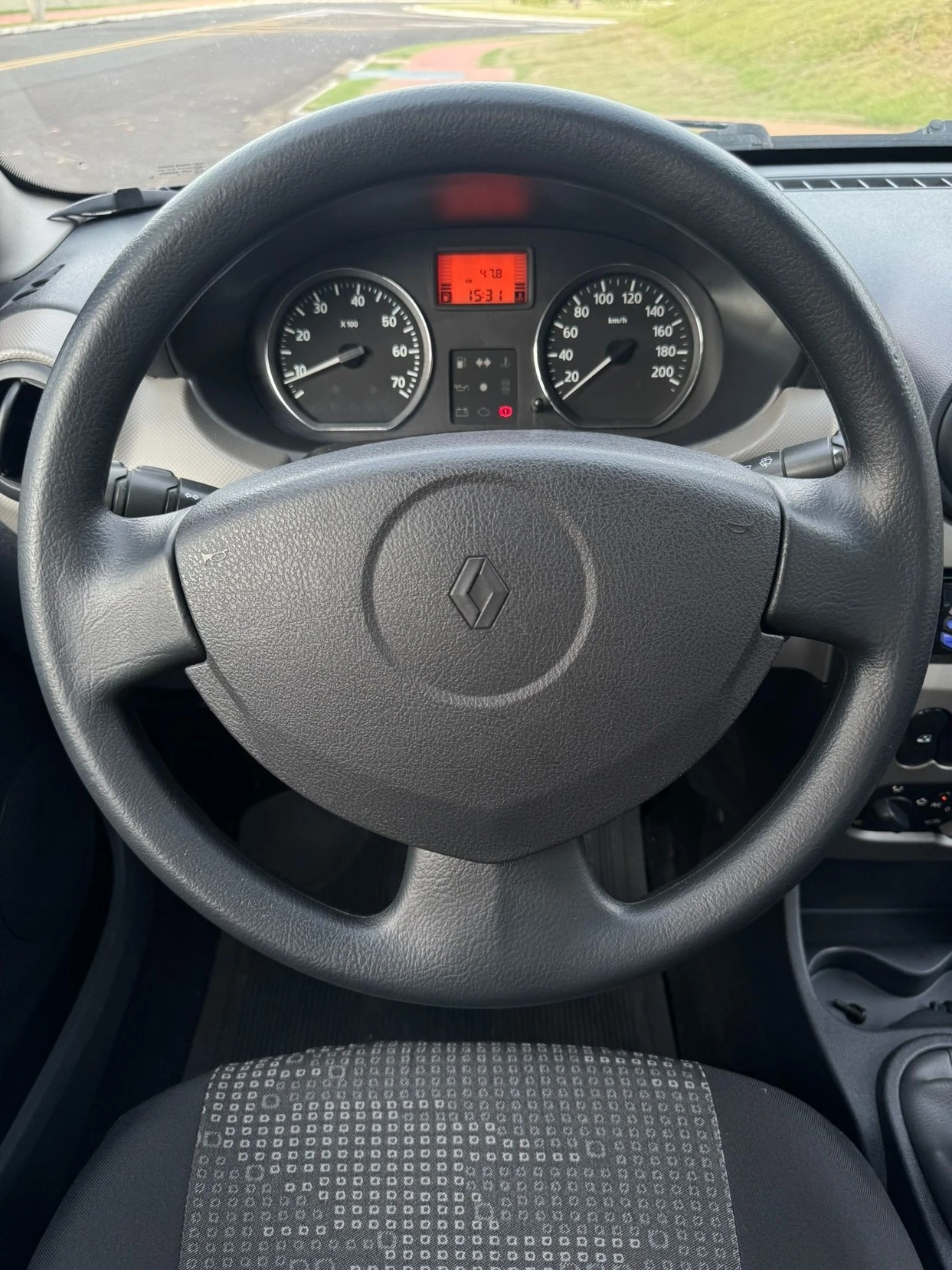 RENAULT SANDERO