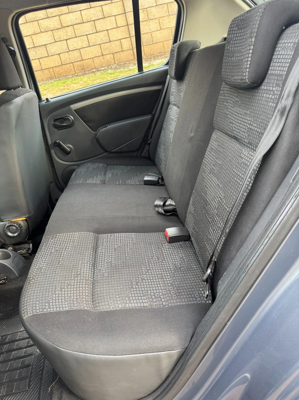 RENAULT SANDERO
