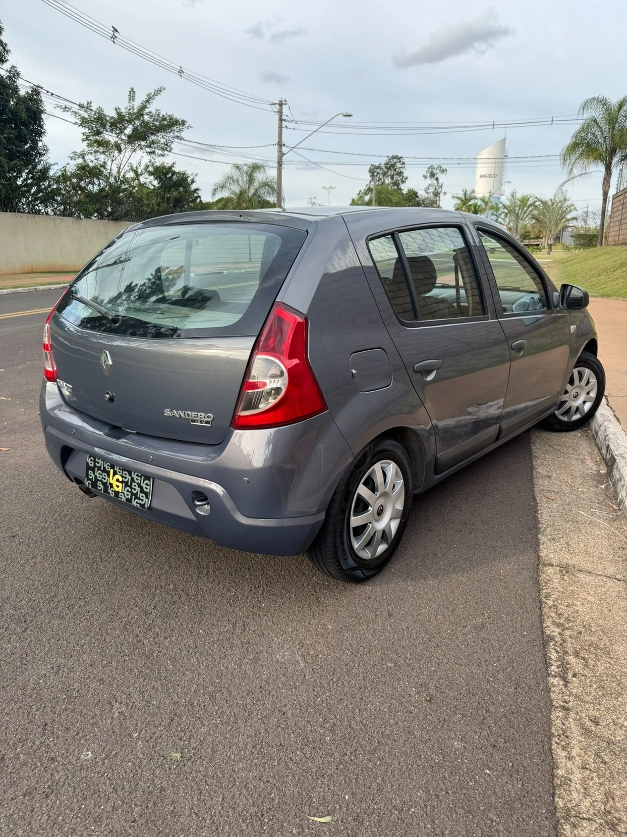 RENAULT SANDERO