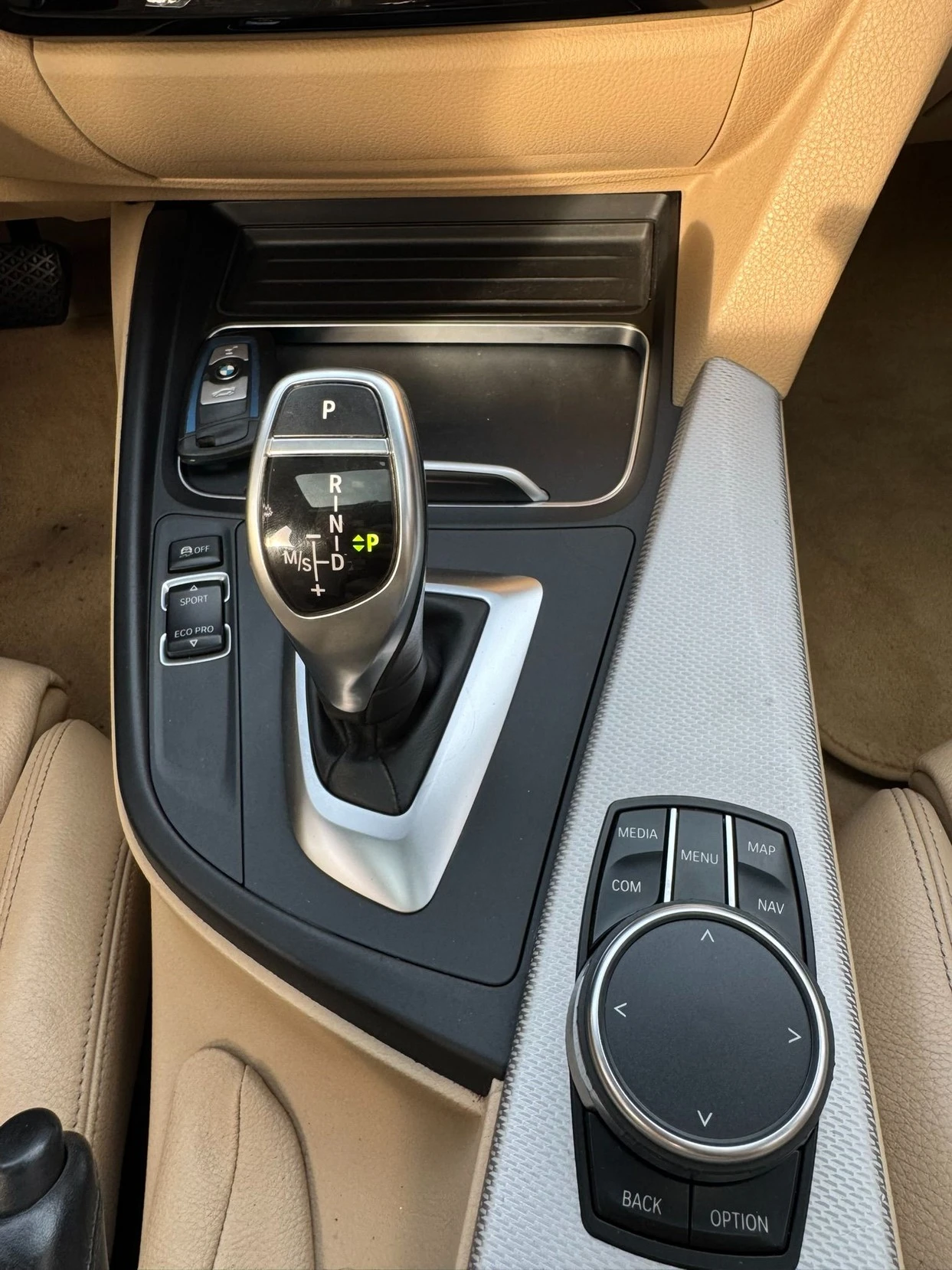 BMW 328I
