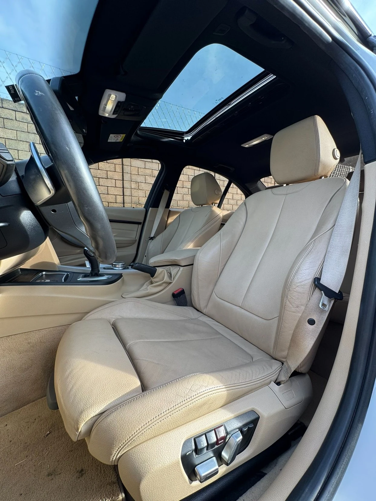 BMW 328I