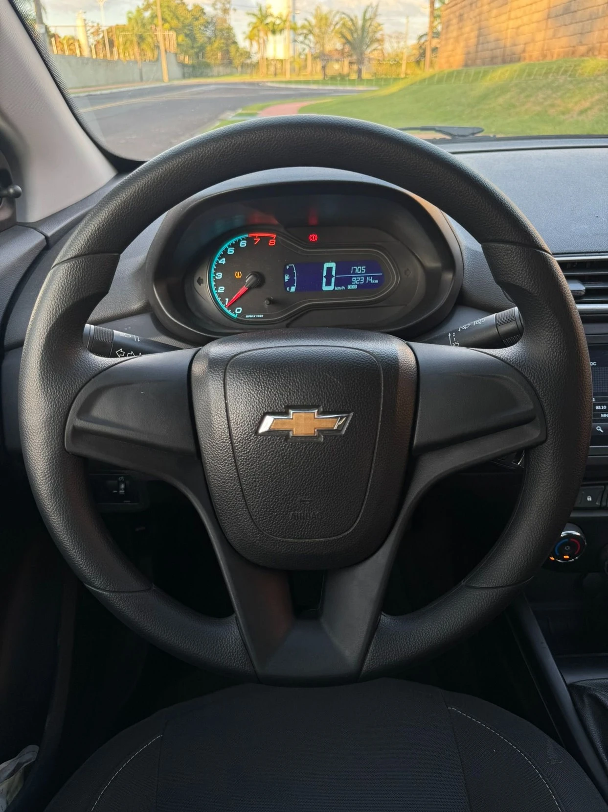 CHEVROLET ONIX
