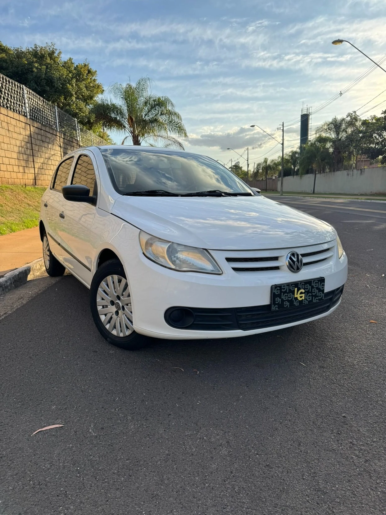 VOLKSWAGEN GOL