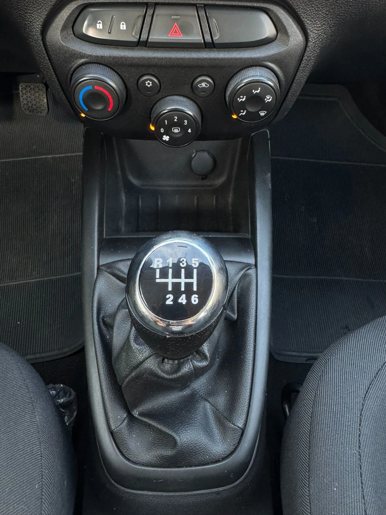 CHEVROLET PRISMA