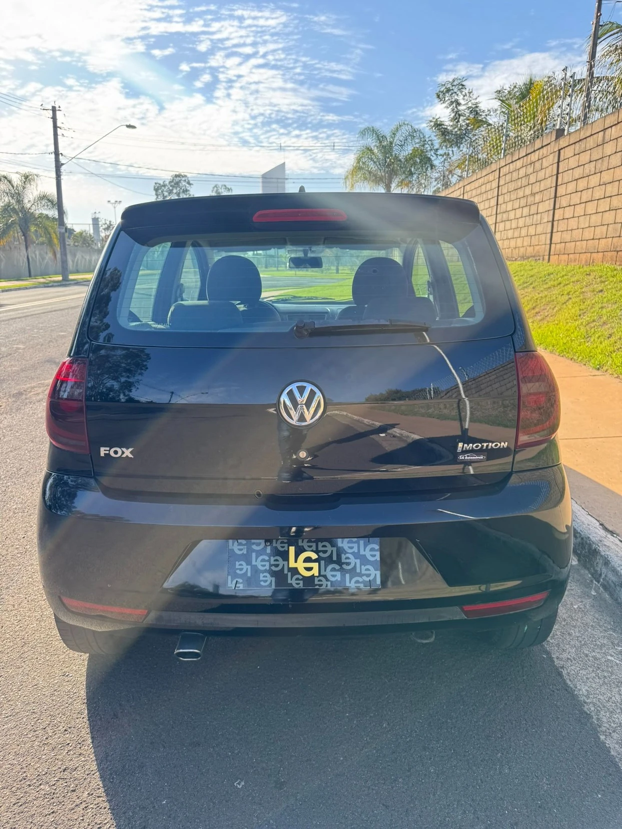 VOLKSWAGEN FOX