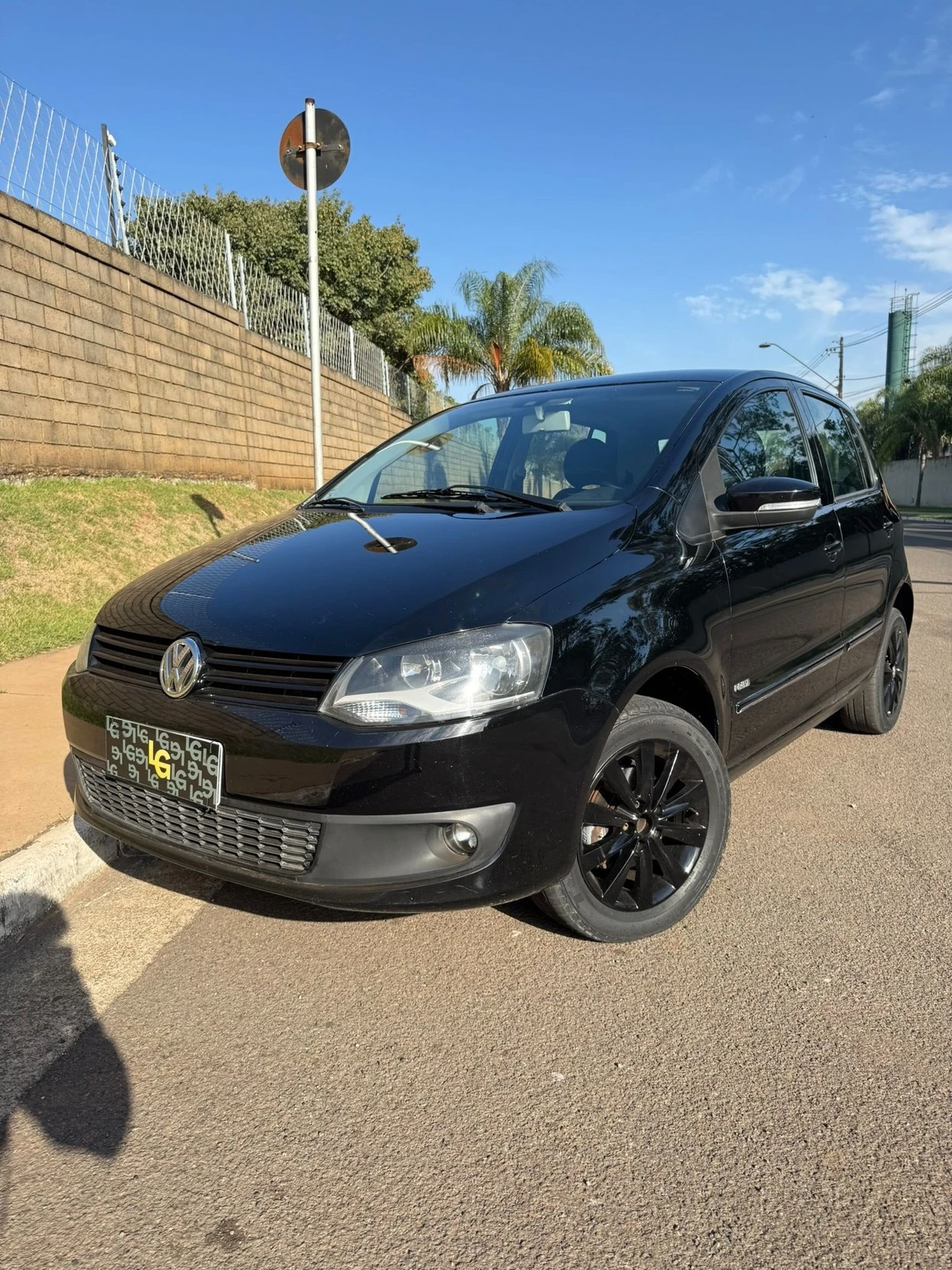 VOLKSWAGEN FOX