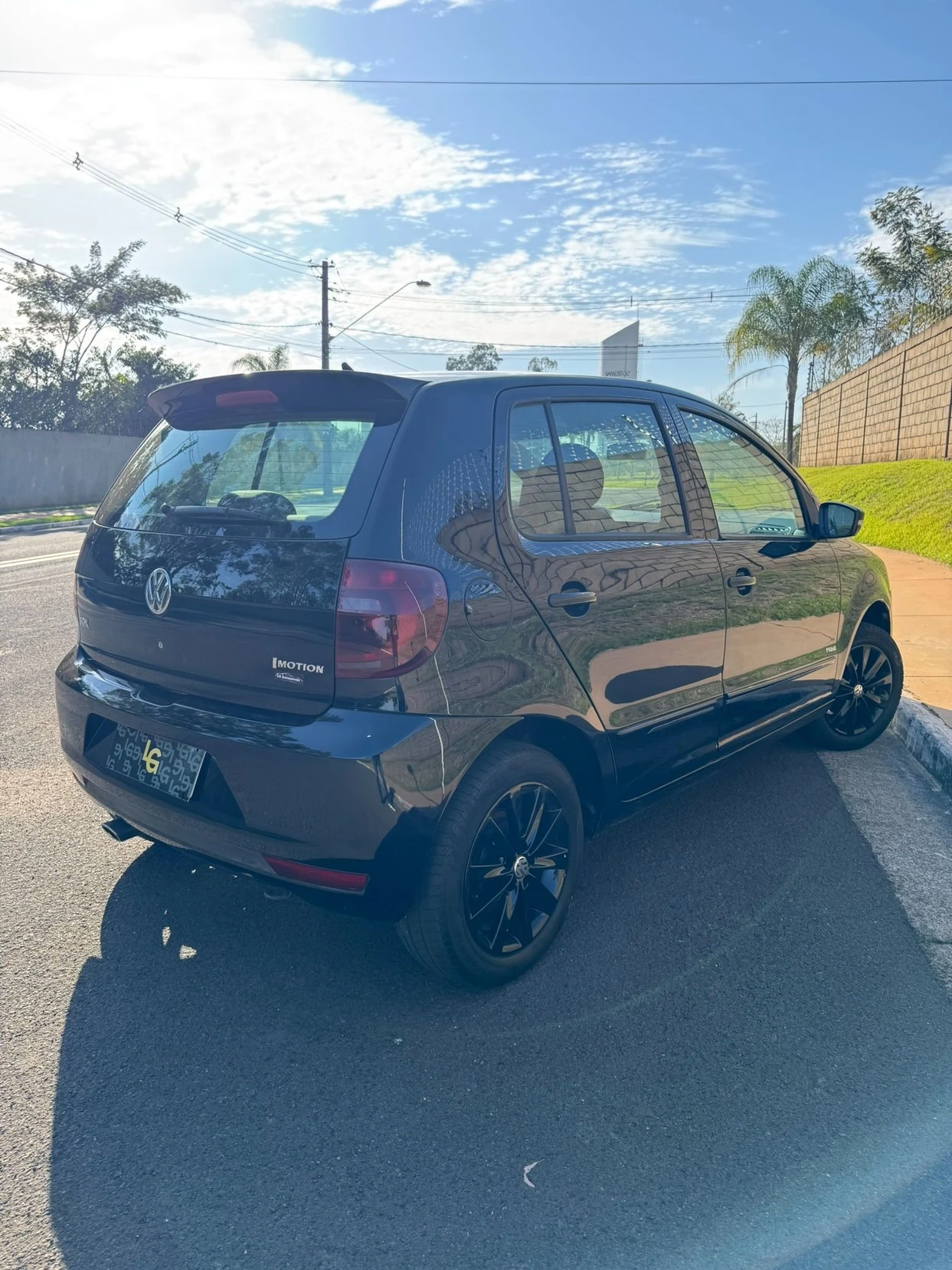 VOLKSWAGEN FOX