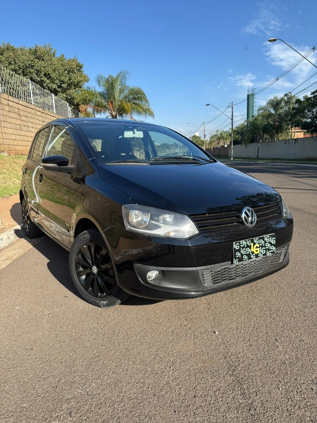 VOLKSWAGEN FOX