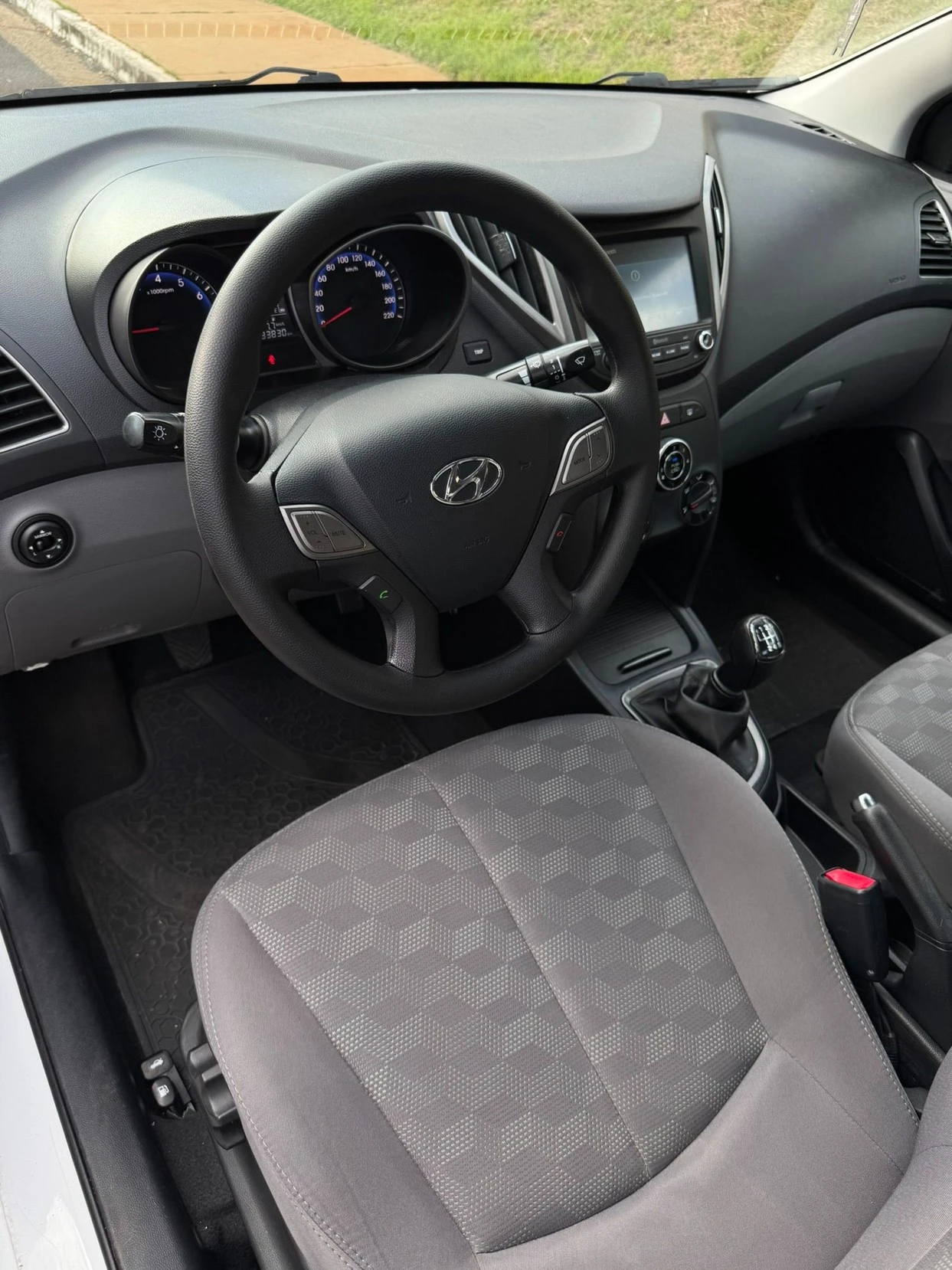 HYUNDAI HB20S