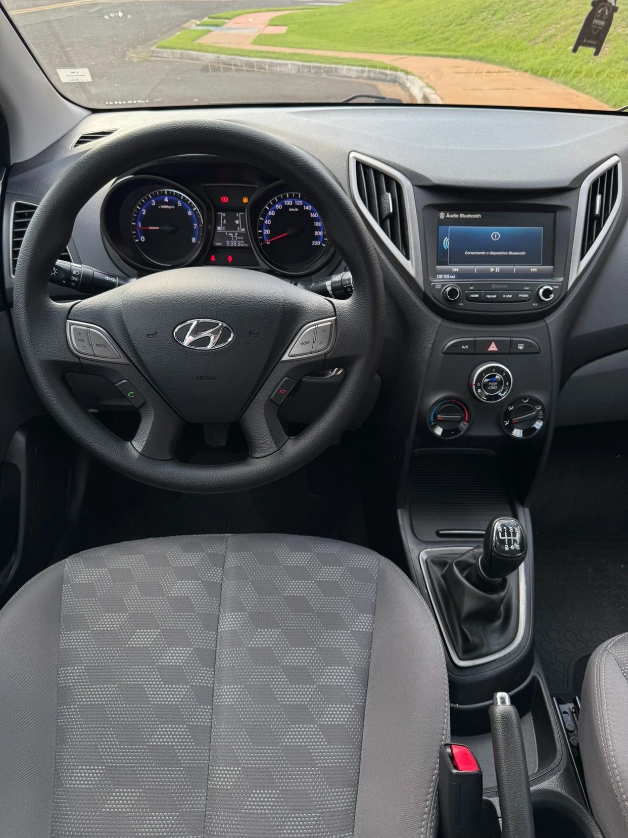 HYUNDAI HB20S