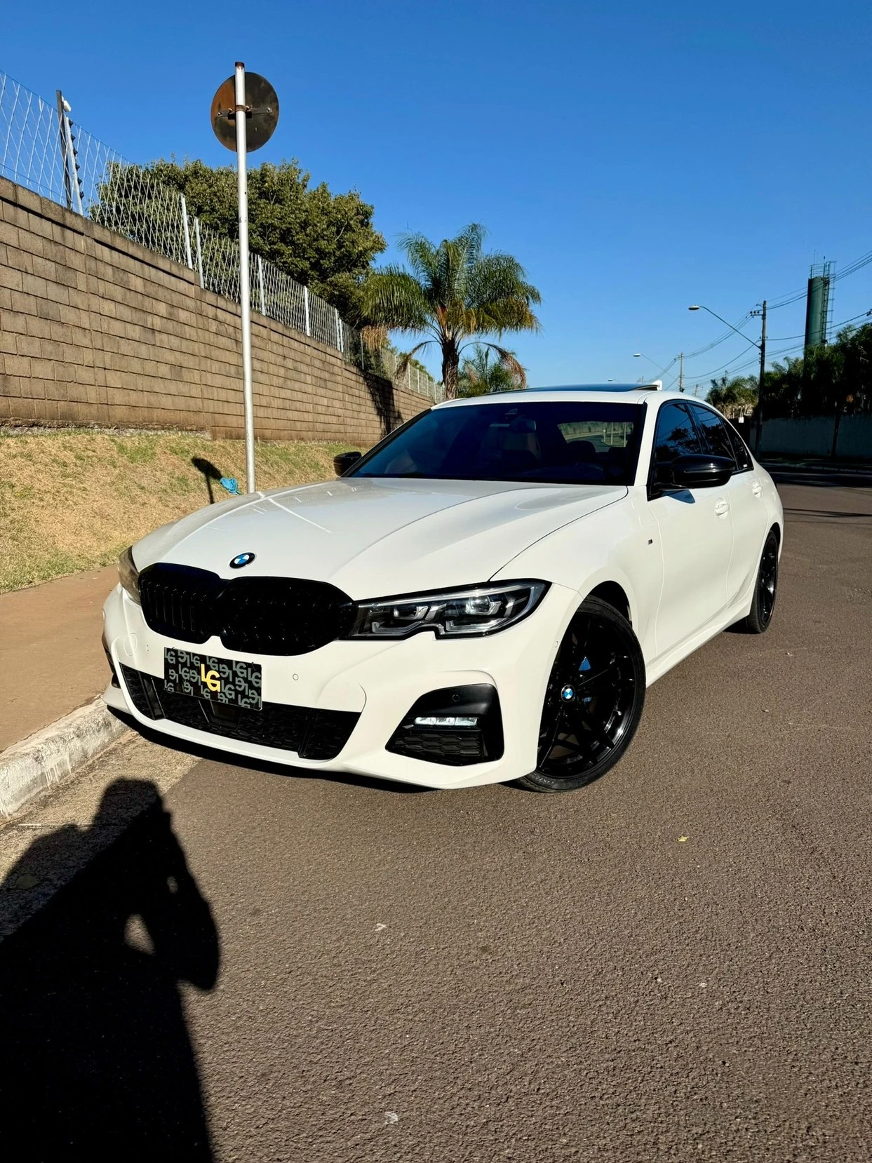 BMW 320I