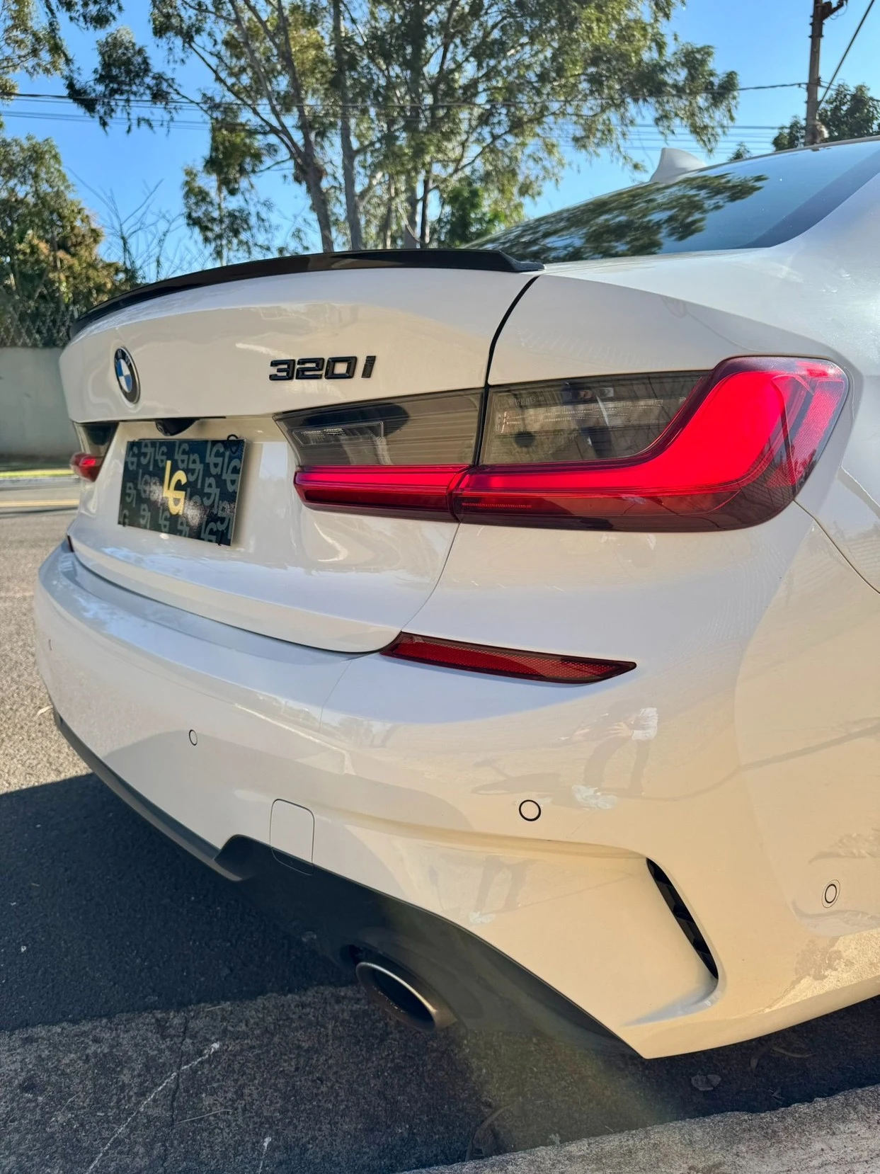 BMW 320I
