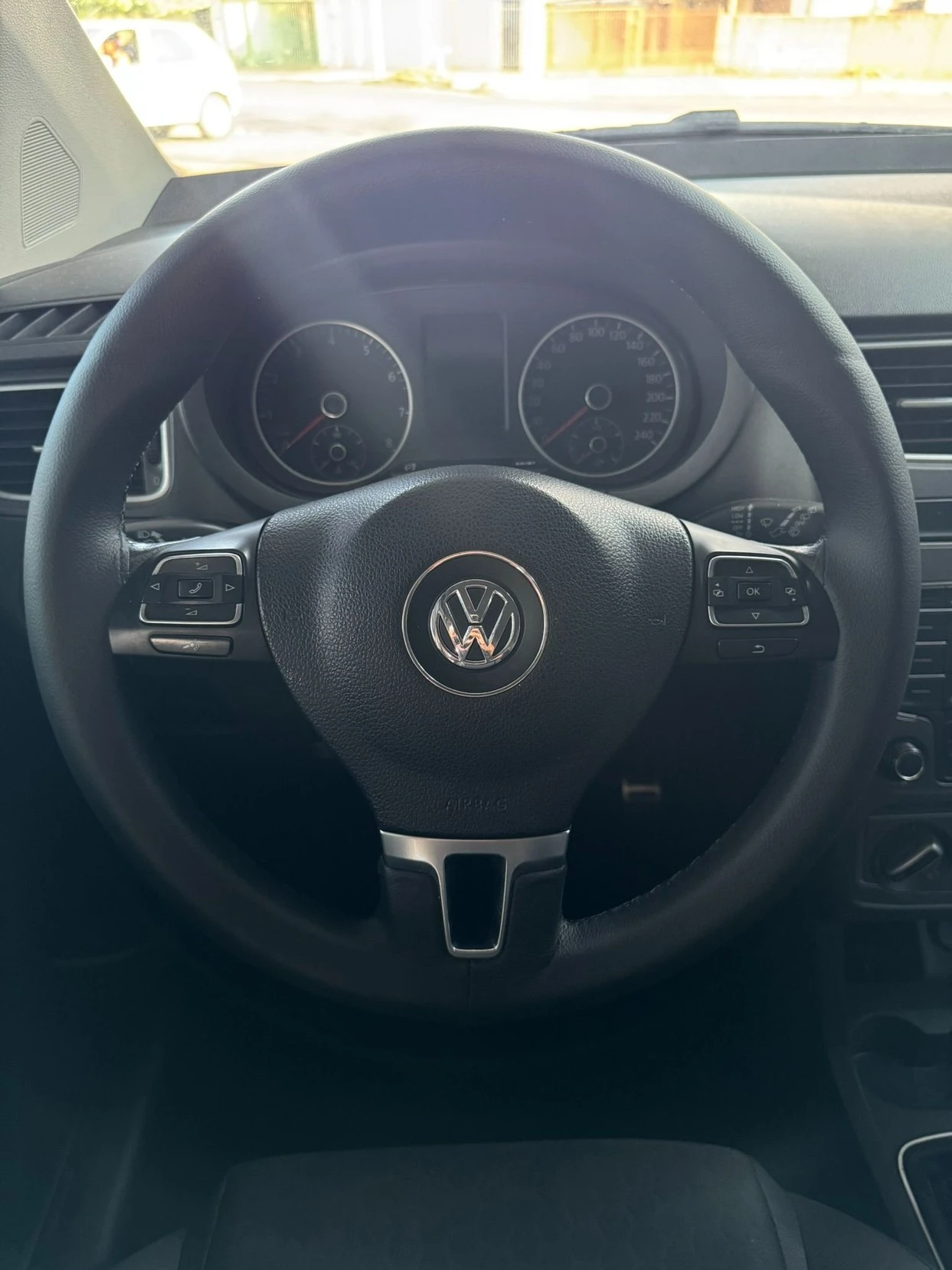 VOLKSWAGEN CROSSFOX