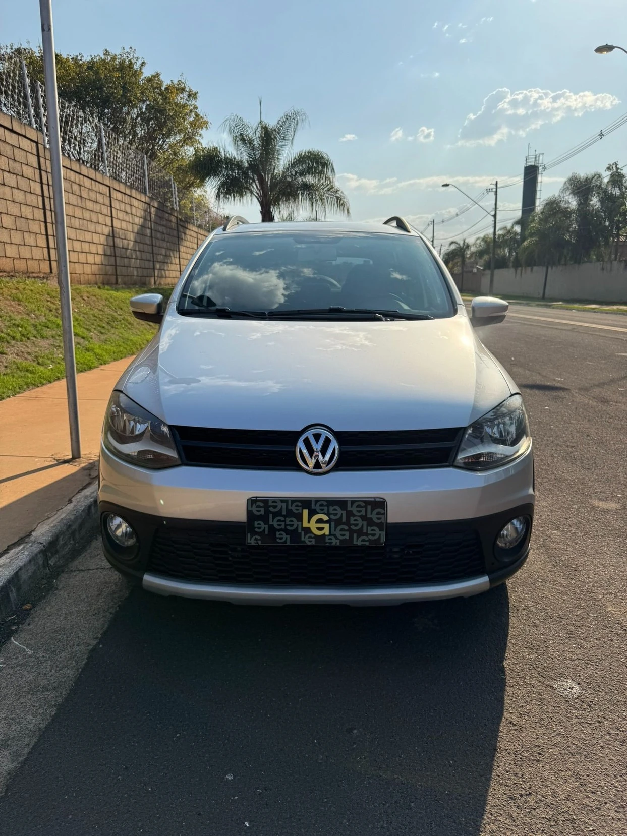 VOLKSWAGEN CROSSFOX